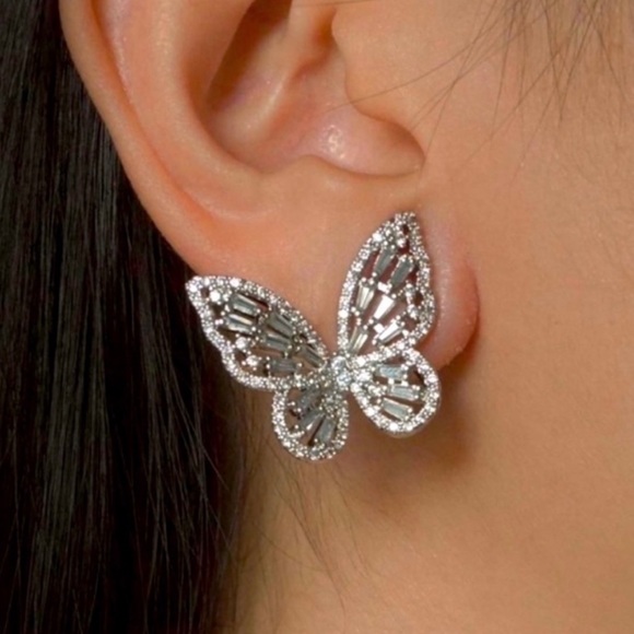 925 Silver Butterfly Earrings - Picture 4 of 4